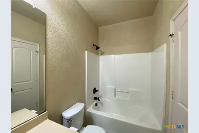 506 Creekside Circle, New Braunfels, TX 78130 - Photo 17