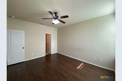 506 Creekside Circle, New Braunfels, TX 78130 - Photo 11