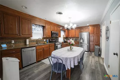 909 W Park Avenue, Temple, TX 76501 - Photo 9