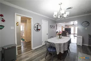 909 W Park Ave, Temple, TX 76501 - Photo 7