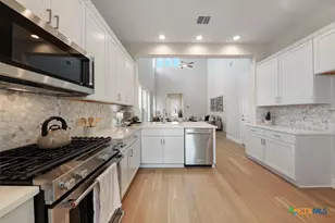 618 Chambray Rd, New Braunfels, TX 78130 - Photo 9