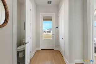 618 Chambray Rd, New Braunfels, TX 78130 - Photo 3