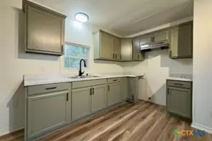 305 W Bryant St, Elm Mott, TX 76640 - Photo 3