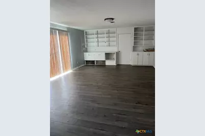 904 Edgar Street, Yoakum, TX 77995 - Photo 9