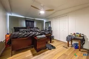 309 W Bryant St, Elm Mott, TX 76640 - Photo 11