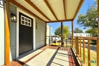 309 W Bryant Street, , TX 76640 - Photo 1