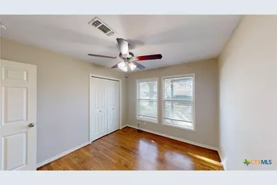 2308 E Walnut Avenue, Victoria, TX 77901 - Photo 15