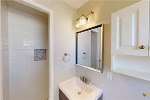 2308 E Walnut Ave, Victoria, TX 77901 - Photo 21