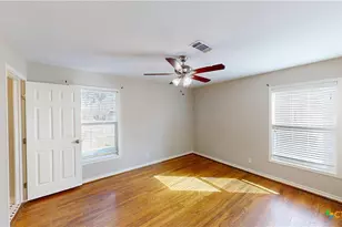 2308 E Walnut Ave, Victoria, TX 77901 - Photo 17