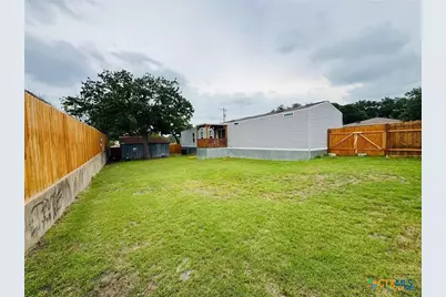 1601 Bridge Street, Gatesville, TX 76528 - Photo 29