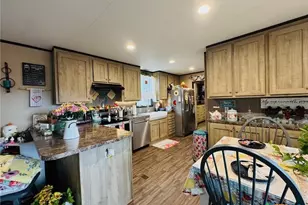 1601 Bridge St, Gatesville, TX 76528 - Photo 5