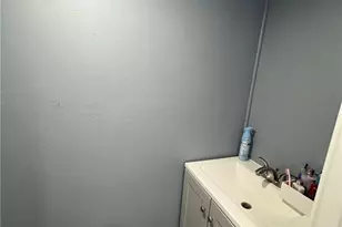 918 N Guadalupe St, Seguin, TX 78155 - Photo 13