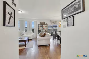 1473 S Cutler Bay, New Braunfels, TX 78130 - Photo 13