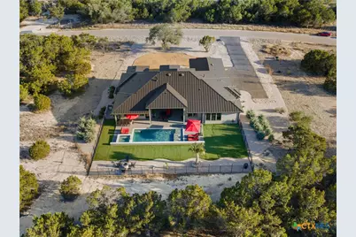 1709 Paradise Parkway, Canyon Lake, TX 78133 - Photo 21