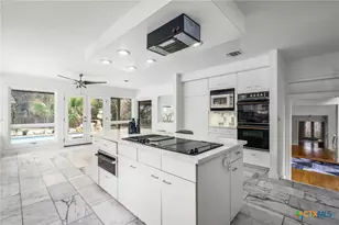 21660 Forest Waters Cir, Garden Ridge, TX 78266 - Photo 21