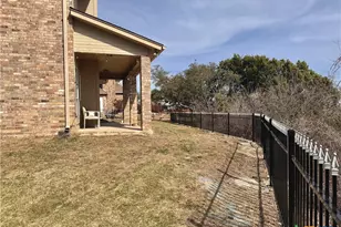 1915 Sutton Pl Trail, Harker Heights, TX 76548 - Photo 3