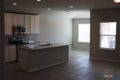 233 Mossberg Way, New Braunfels, TX 78130 - Photo 5