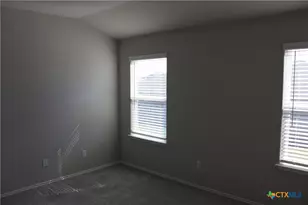 233 Mossberg Wy, New Braunfels, TX 78130 - Photo 17