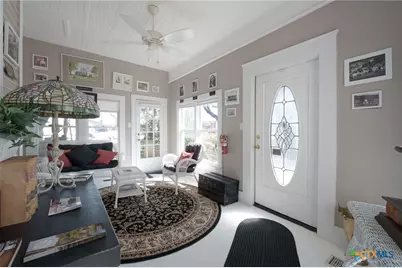 606 S Key Avenue, Lampasas, TX 76550 - Photo 35