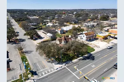 606 S Key Avenue, Lampasas, TX 76550 - Photo 9
