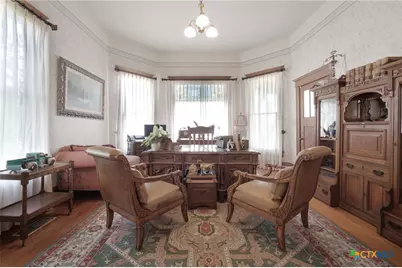 606 S Key Avenue, Lampasas, TX 76550 - Photo 5