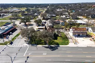 606 S Key Ave, Lampasas, TX 76550 - Photo 7