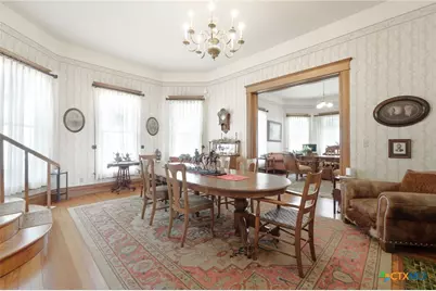 606 S Key Avenue, Lampasas, TX 76550 - Photo 3