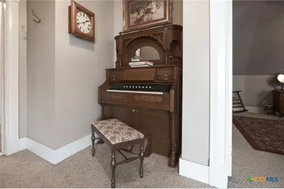 606 S Key Avenue, Lampasas, TX 76550 - Photo 43