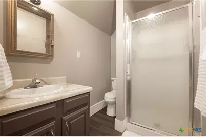 606 S Key Avenue, Lampasas, TX 76550 - Photo 37