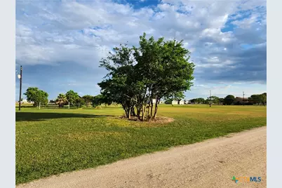351 Mollnar Drive, Palacios, TX 77465 - Photo 3