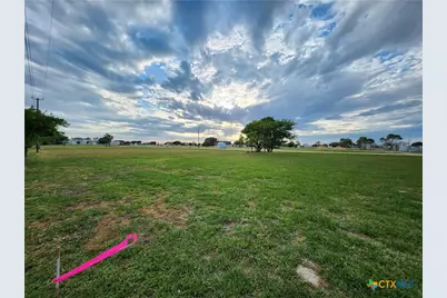 351 Mollnar Drive, Palacios, TX 77465 - Photo 7