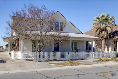 2273 Gruene Lake Drive, New Braunfels, TX 78130 - Photo 3