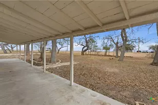 3825 FM467, Seguin, TX 78155 - Photo 17