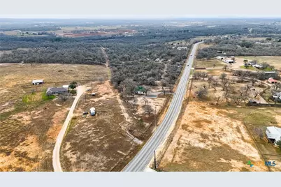 3825 Fm 467, Seguin, TX 78155 - Photo 25