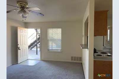 105 W Truman Avenue, Copperas Cove, TX 76522 - Photo 3