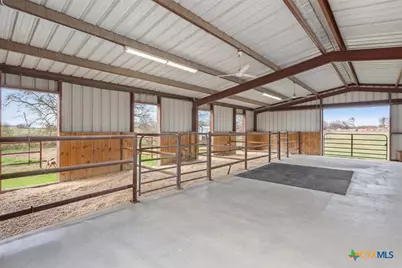 645 W Big Elm Road, Troy, TX 76579 - Photo 33