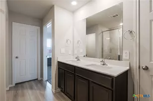 2334 Aylesbury Dr, Copperas Cove, TX 76522 - Photo 5