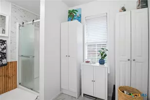 1354 Dawnridge Dr, Canyon Lake, TX 78133 - Photo 13