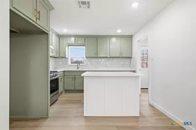 1814 S 43rd Street, Temple, TX 76504 - Photo 11