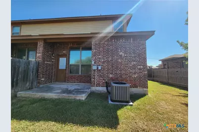 303 Rosalie, New Braunfels, TX 78130 - Photo 15