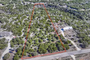 505 Red Rose St, Spring Branch, TX 78070 - Photo 1