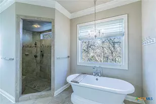 101 Crescent Mesa, Belton, TX 76513 - Photo 15