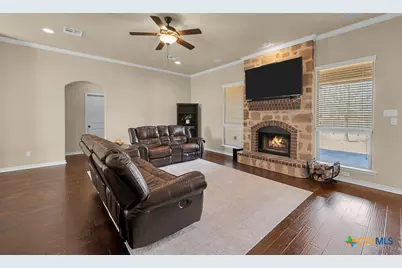 3612 Valley Mist Court, Temple, TX 76502 - Photo 5