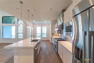 15200 Dorothy Dr, Lakeway, TX 78734 - Photo 9