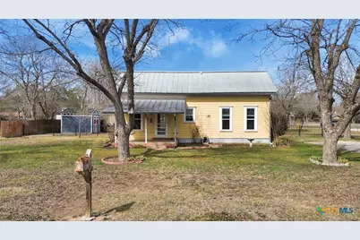 703 Bois D Arc Street, Lockhart, TX 78644 - Photo 3