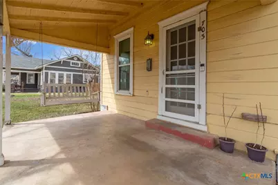 703 Bois D Arc Street, Lockhart, TX 78644 - Photo 7