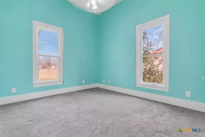 703 Bois D Arc Street, Lockhart, TX 78644 - Photo 17