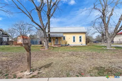 703 Bois D Arc Street, Lockhart, TX 78644 - Photo 35