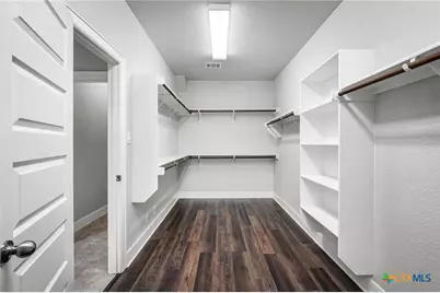 240 Bamberger Avenue, New Braunfels, TX 78132 - Photo 13