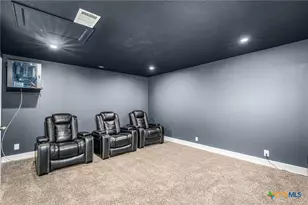 240 Bamberger Ave, New Braunfels, TX 78132 - Photo 19